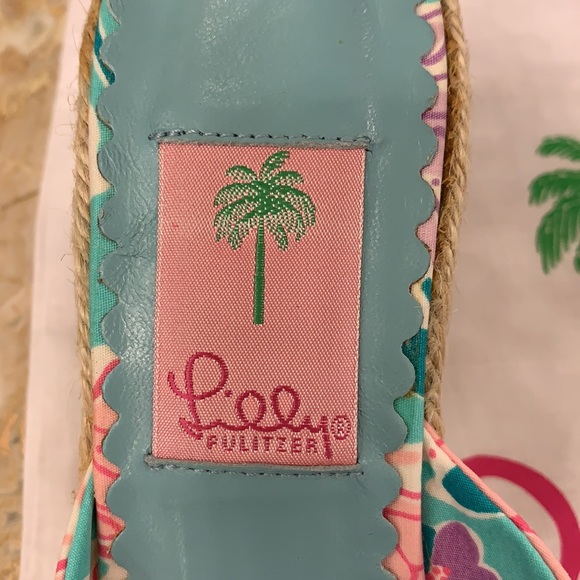 NWT Beautiful Lilly Pulitzer wedge shoes - Picture 7 of 11